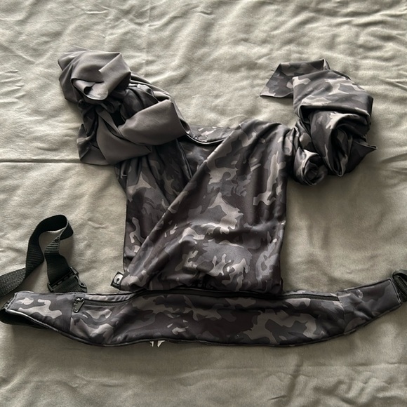 Boppy ComfyFit Baby Hybrid Wrap Black Camo - Picture 1 of 8